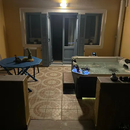 Bonita Private Traditional House * Kamári