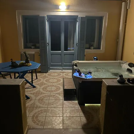 Bonita Private Traditional House *