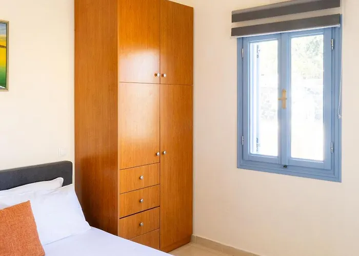 Сasa de vacaciones Bonita Private Traditional House Kamári