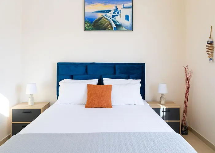 Bonita Private Traditional House *