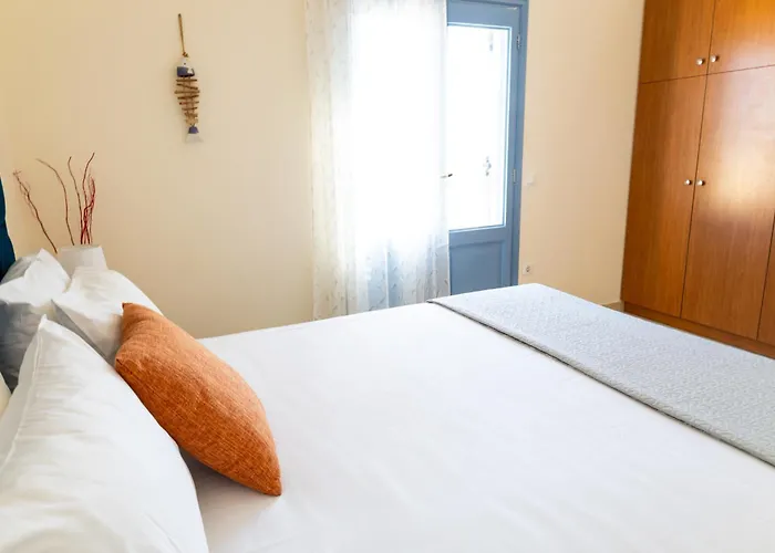 Bonita Private Traditional House