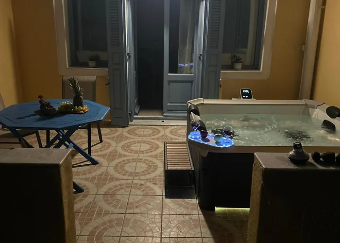 Bonita Private Traditional House * Kamári