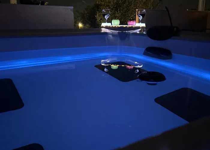 Bonita Private Traditional House Kamári