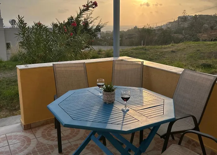 Bonita Private Traditional House Сasa de vacaciones Kamári