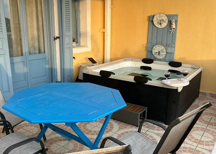 Bonita Private Traditional House * Kamári